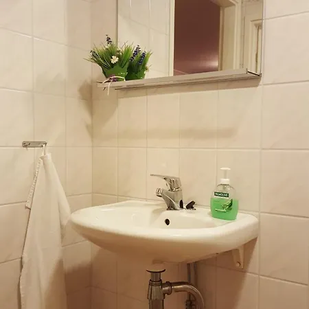 Granbergs Gaesthem *